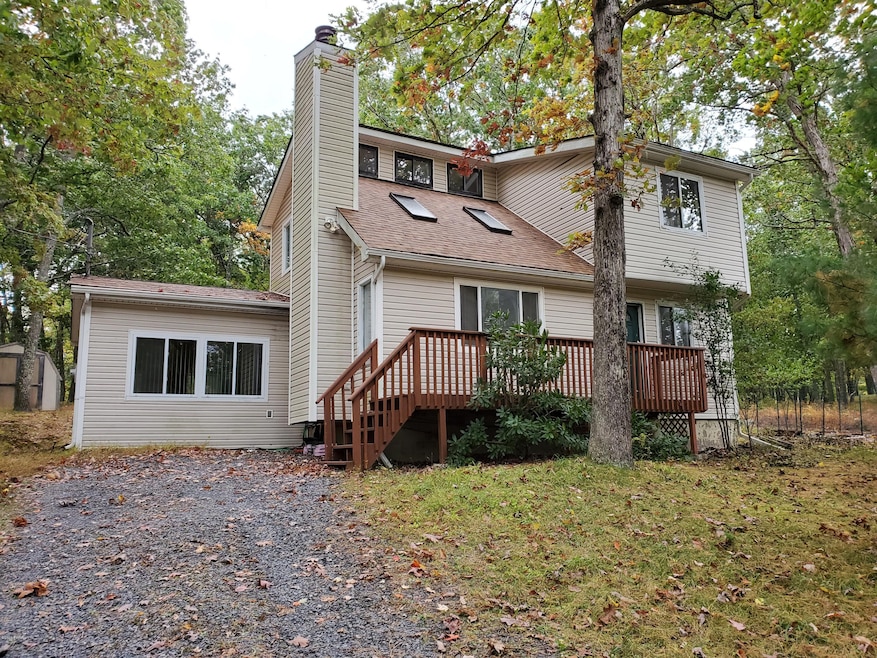 311 Surrey Dr, Hawley, PA 18428 - photo 1