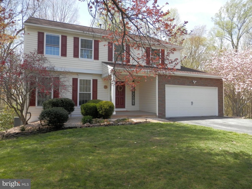 334 Chattahoochee Dr, Bear, DE 19701 - photo 1