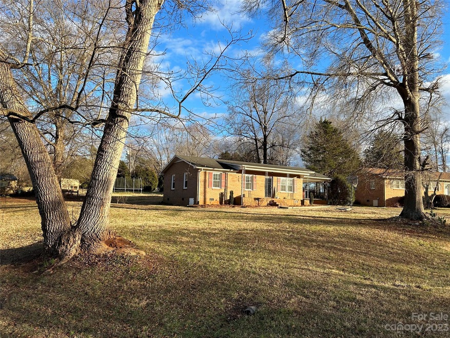 108 Hemingway Ln, Statesville, NC 28625 - photo 1