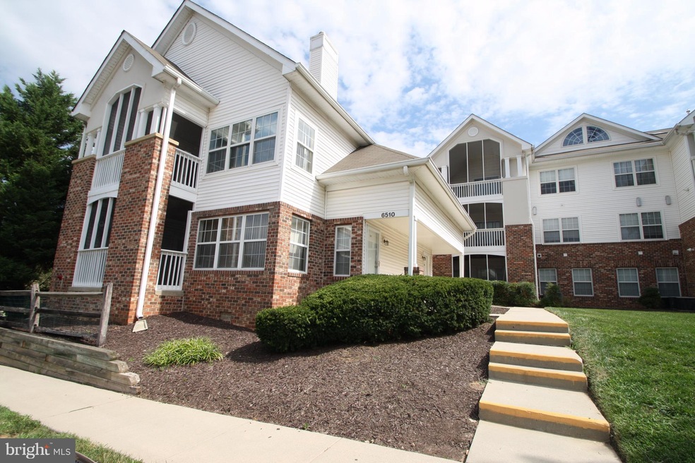 6510 Lake Park Dr unit 304, Greenbelt, MD 20770 - photo 1