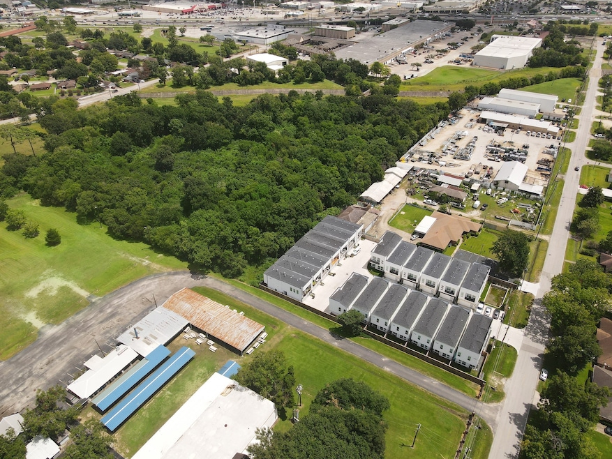 For Sale $14,195,000