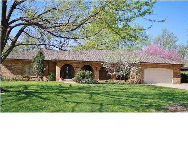 Upgraded Benjamin Hills Beauty! Nestled on a 1/3 a