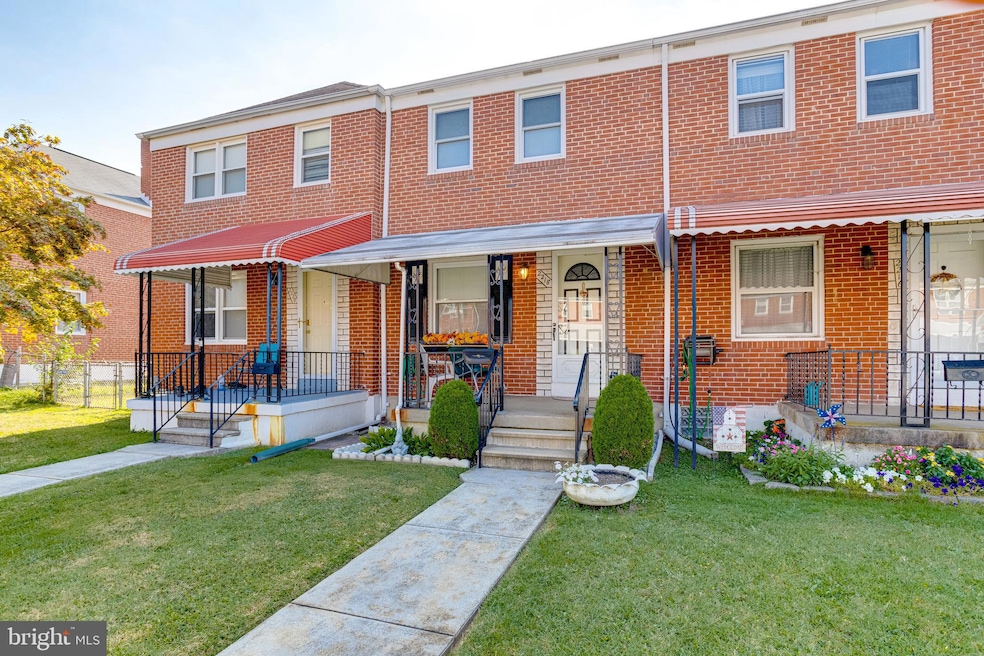 2218 Vailthorn Rd, Middle River, MD 21220 - photo 1