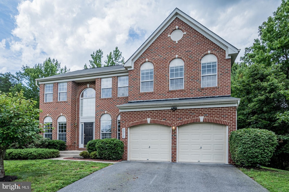 9916 Farm Pond Rd, Laurel, MD 20708 - photo 1