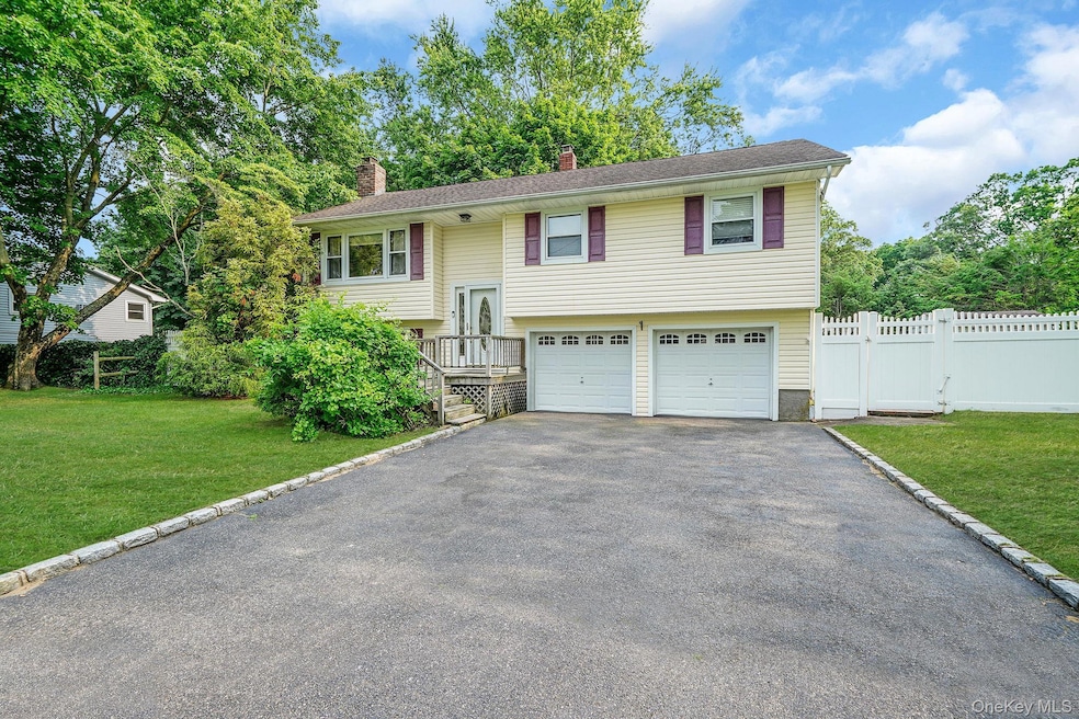 Pending $650,000 • Co-Listing Agent
