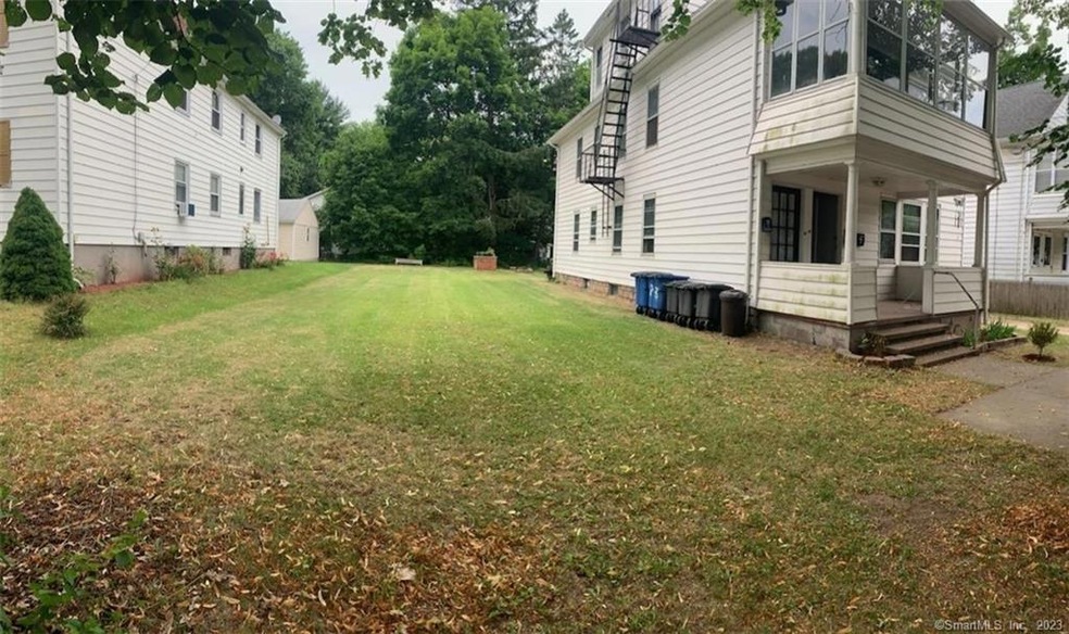 18 Assumption St unit Second Floor, New Haven, CT 06513 - photo 1