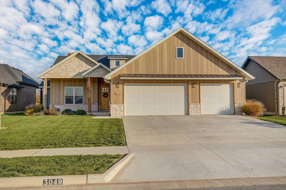 3049 W Edward St, Springfield, MO 65810 - photo 1