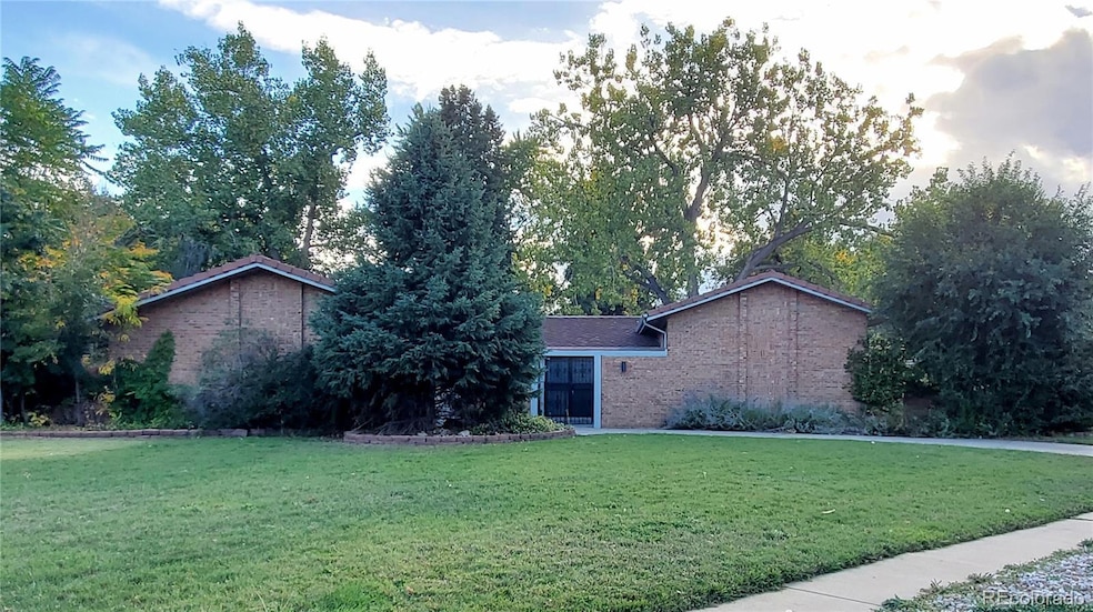 unlisted-address, Lakewood, CO 80227 - photo 1