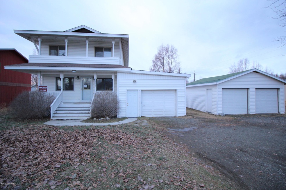 House with attached gar + detached 2 car