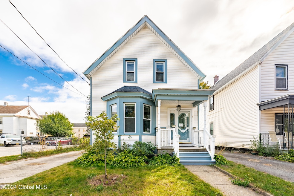 2 Winston Place, Schenectady, NY 12304 - photo 1