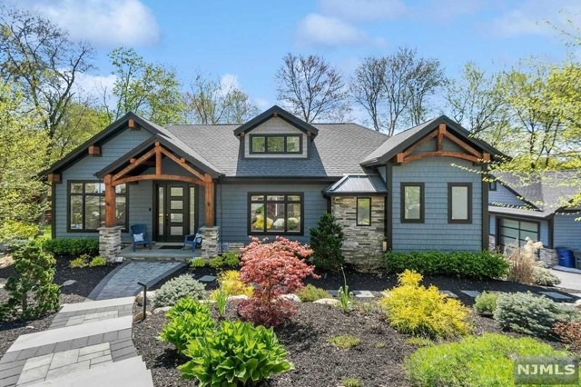 299 Lakeview Ave, Ringwood, NJ 07456 - photo 1