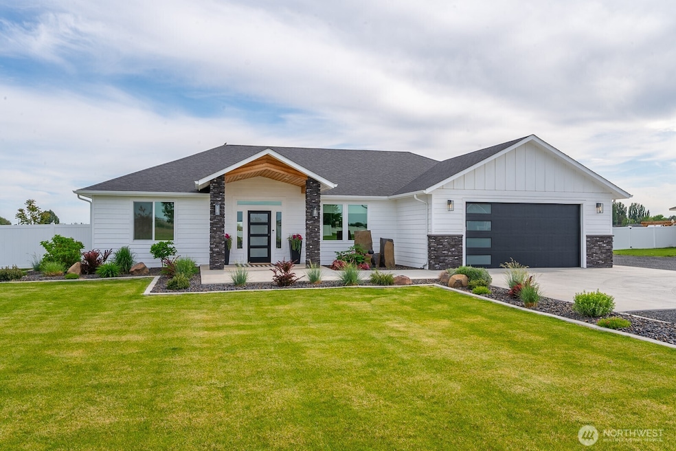 Sold $699,000