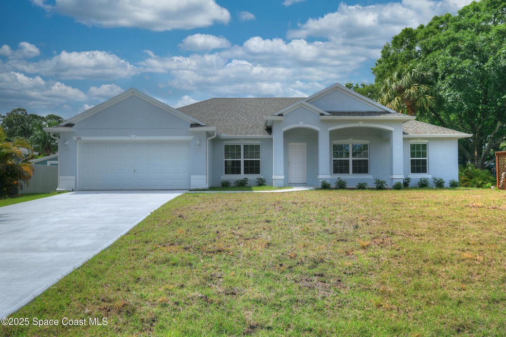 426 Lanfair Ave, Sebastian, FL 32958 - photo 1