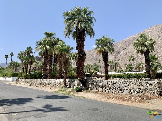 Sold $1,400,000 • Co-Listing Agent