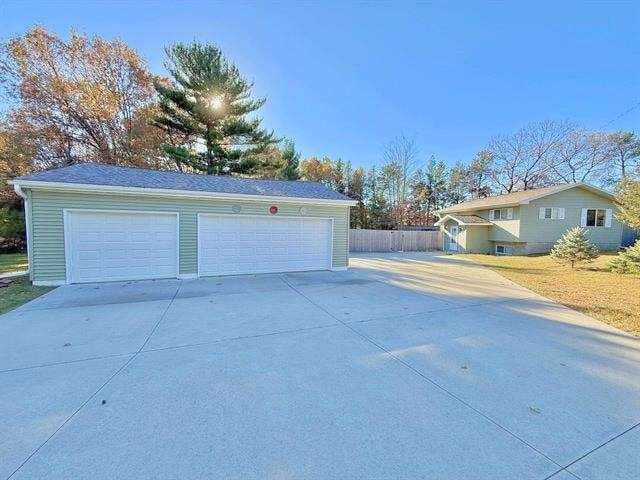 For Sale $329,900 • Co-Listing Agent