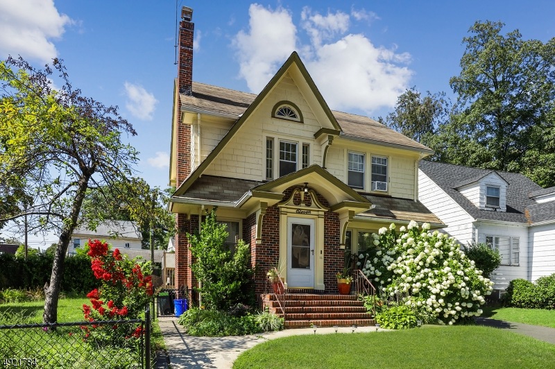 11 Park End Place, East Orange, NJ 07018 - photo 1