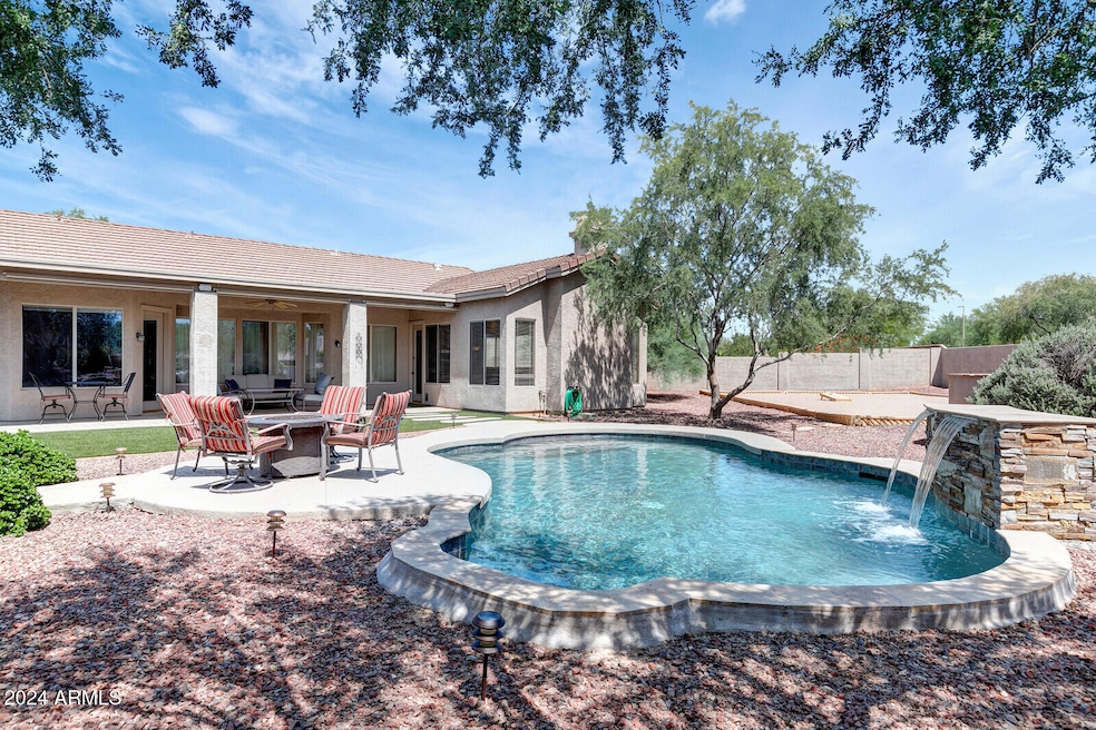 4343 E Mossman Rd, Phoenix, AZ 85050 - photo 1