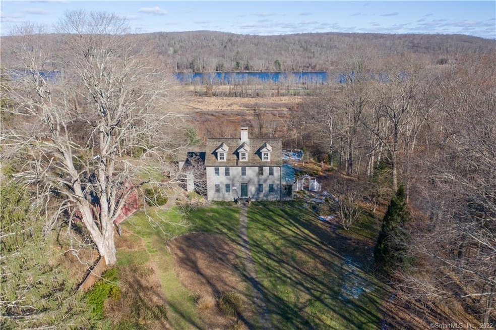 946 Saybrook Rd, Haddam, CT 06438 - photo 1