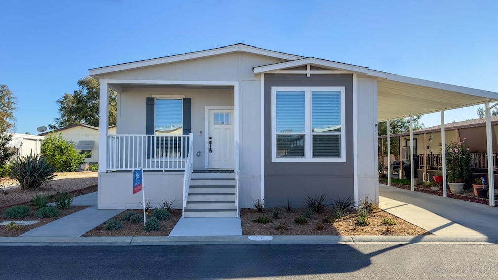 1300 W Menlo Ave unit 91, Hemet, CA 92543 - photo 1