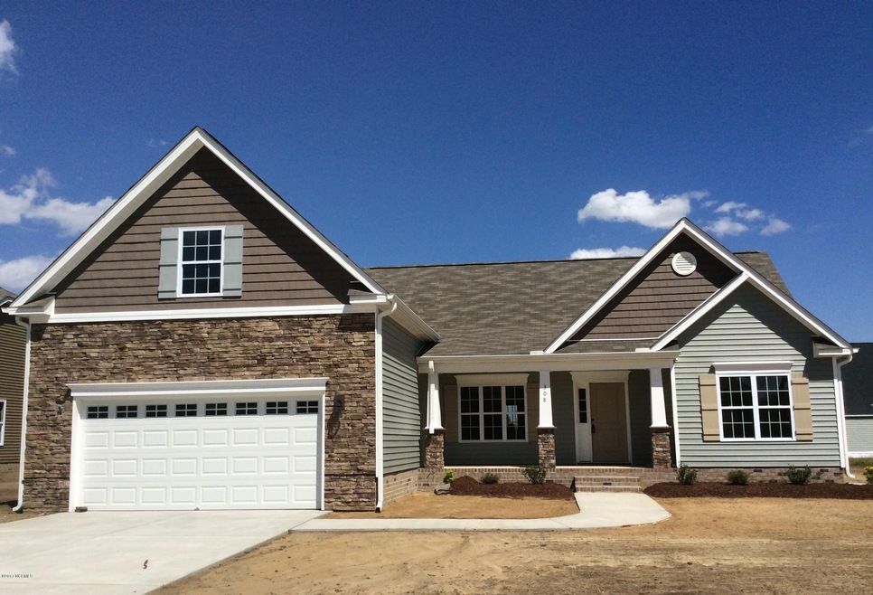 308 Crimson Drive, Winterville