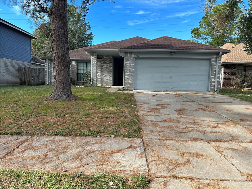 7727 Ashton Dr, Houston, TX 77095 - photo 1