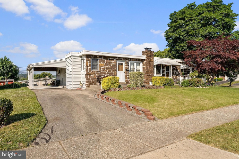 521 Overhill Rd, Conshohocken, PA 19428 - photo 1