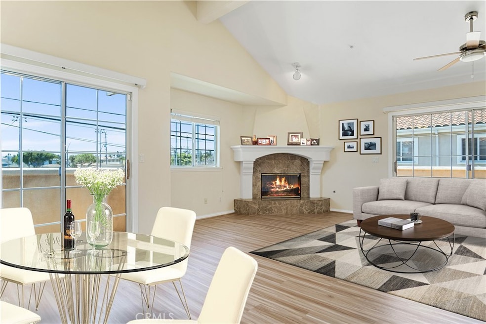 2319 Rockefeller Ln unit A, Redondo Beach, CA 90278 - photo 1