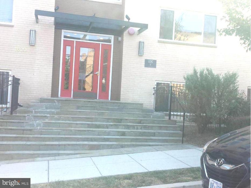 1620 29th St SE unit 204, Washington, DC 20020 - photo 1
