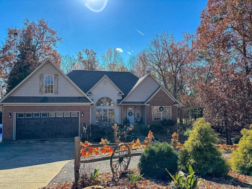 630 Claystone Dr, Inman, SC 29349 - photo 1