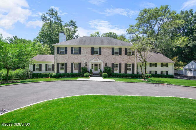 12 Winding Ln Greenwich CT-small-002-001