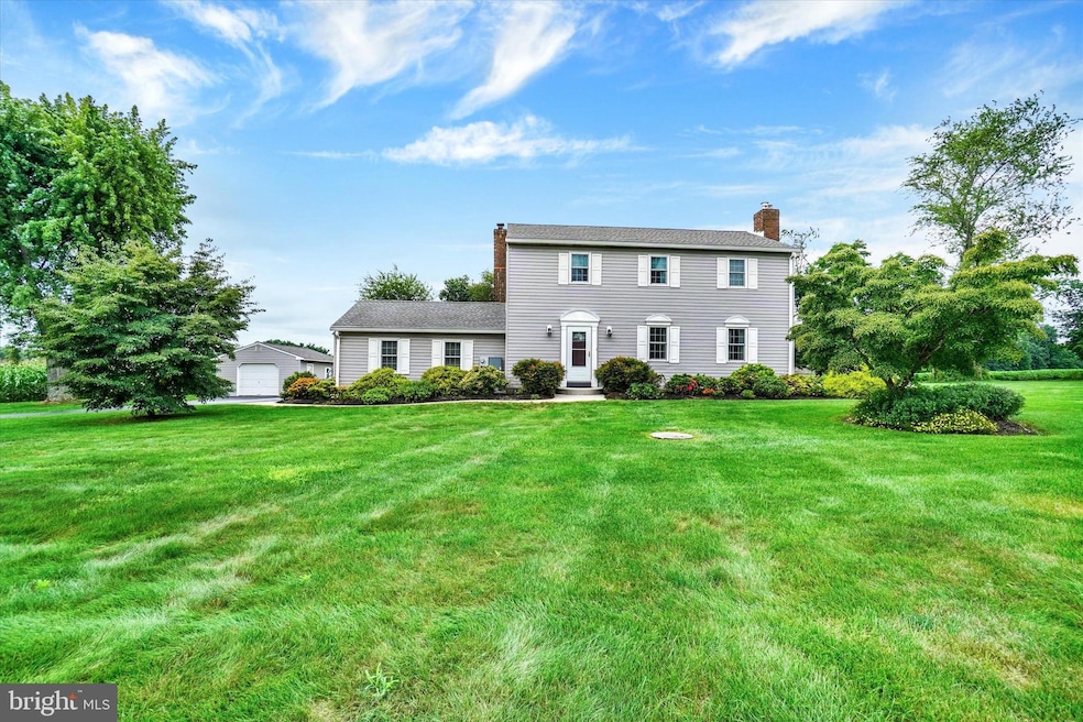 452 Hilltop Ct, New Freedom, PA 17349 - photo 1