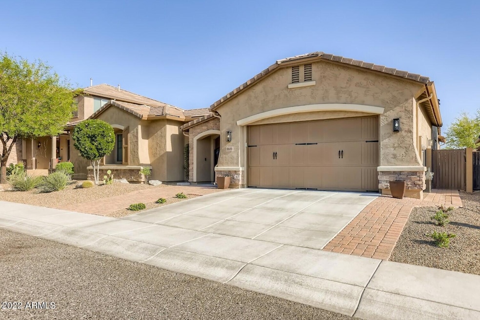 Sold $905,000 • Co-Listing Agent