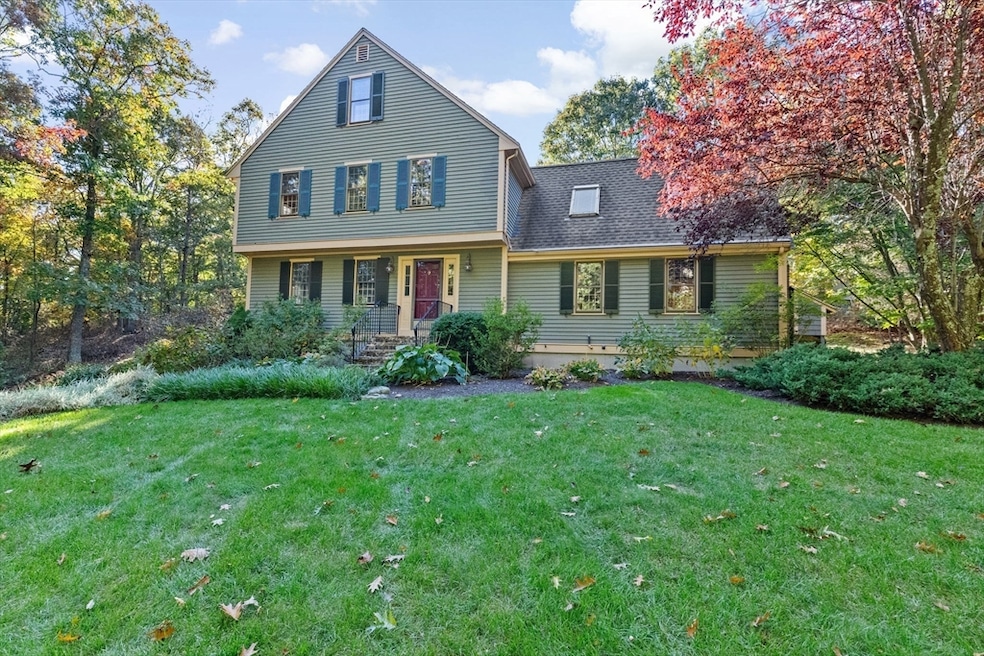 74 East St, Hingham, MA 02043 - photo 1
