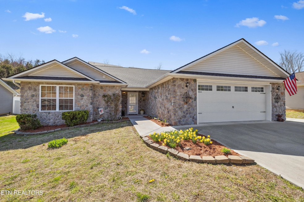 Sold $395,000