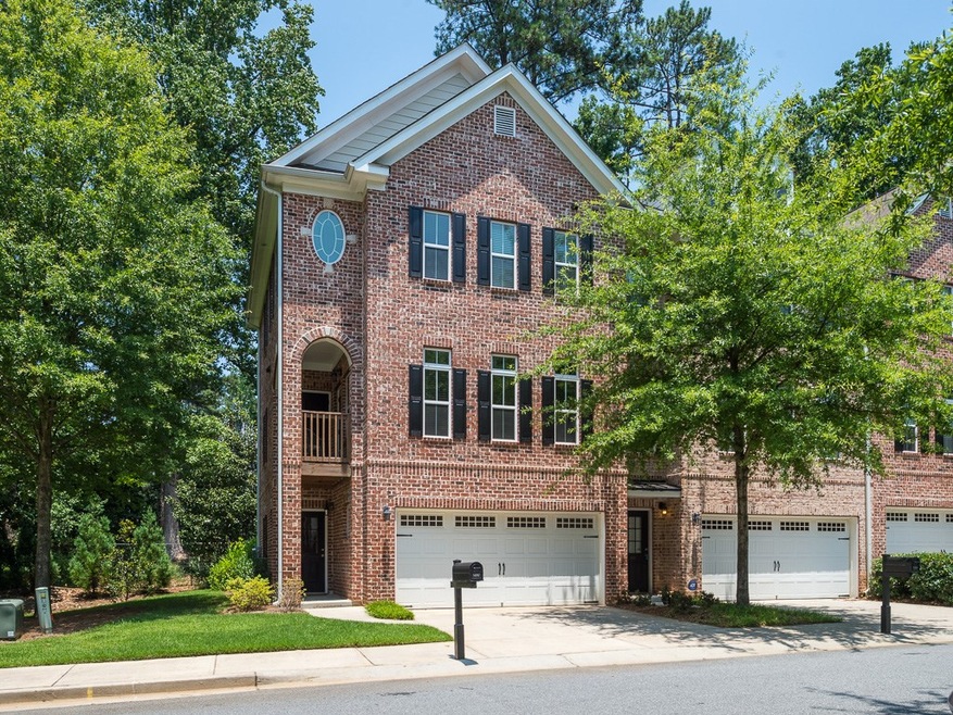 5490 Glenridge View