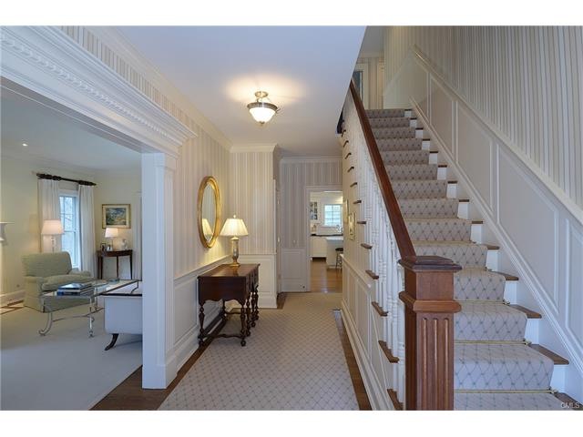 7 Park Ln, New Canaan, CT 06840 - photo 1