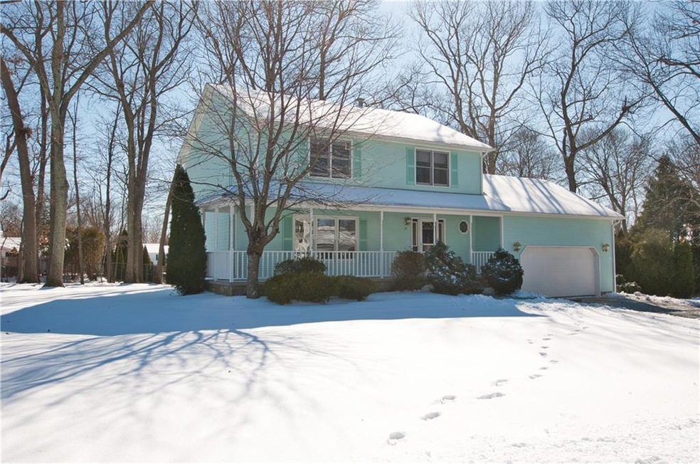 21 Pheasant Hill Ln, Cranston, RI 02921 - photo 1