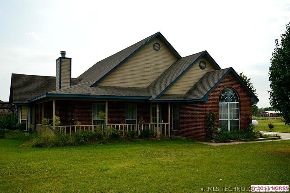 2150 S Poplar St, Skiatook, OK 74070 - photo 1