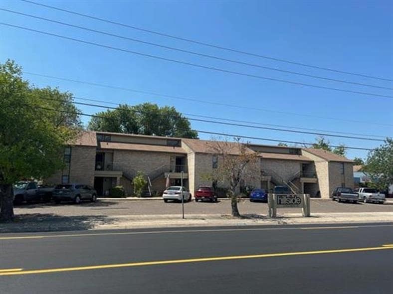 100 E Hillside Rd unit 119, Laredo, TX 78041 - photo 1