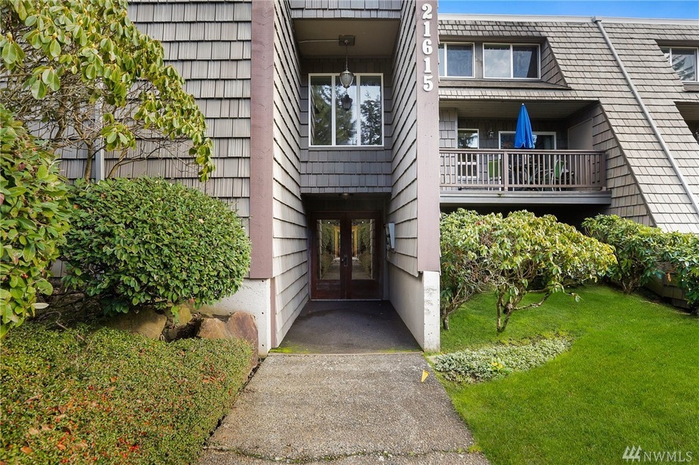 21615 80th Ave W unit 216, Edmonds, WA 98026 - photo 1