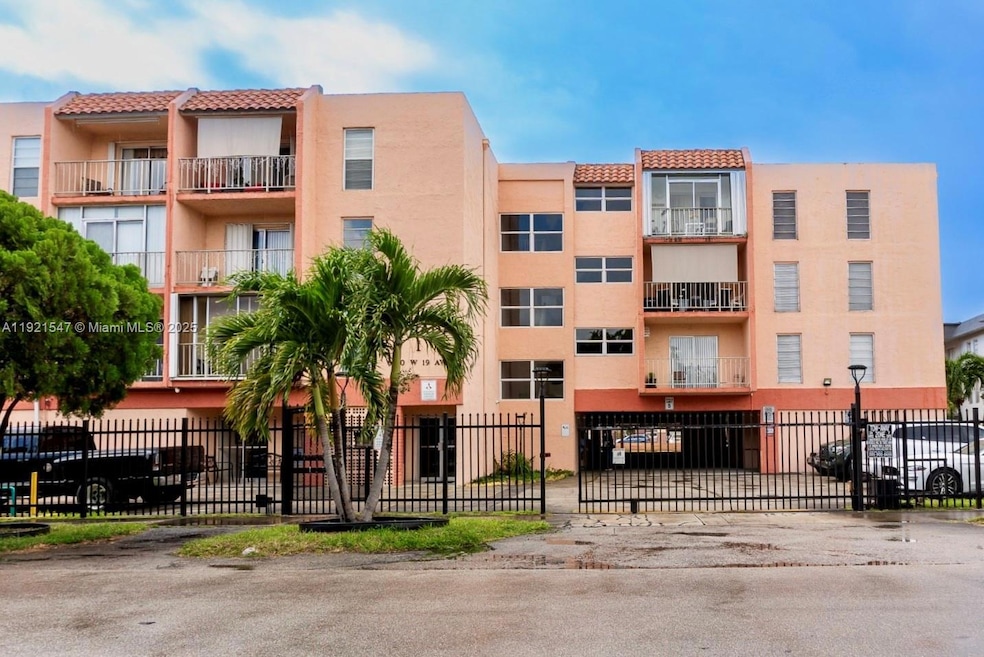 6190 W 19th Ave unit 212, Hialeah, FL 33012 - photo 1