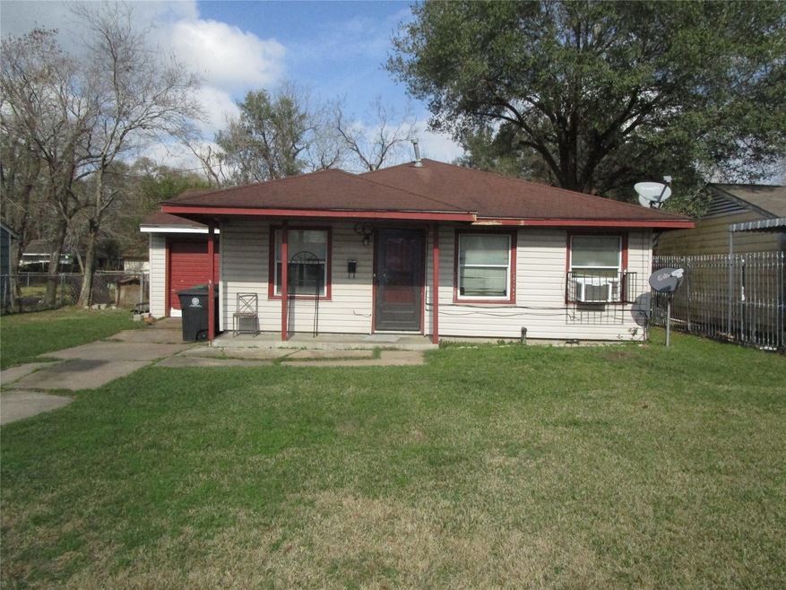 5131 Enyart St, Houston, TX 77021 - photo 1
