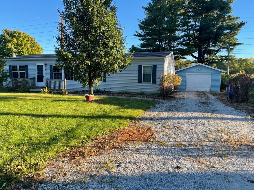 5904 E Tioga Trail, Rolling Prairie, IN 46371 - photo 1