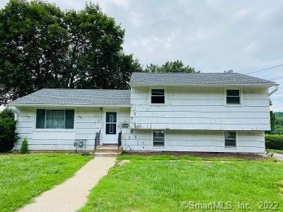 84 Newport Dr, Waterbury, CT 06705 - photo 1