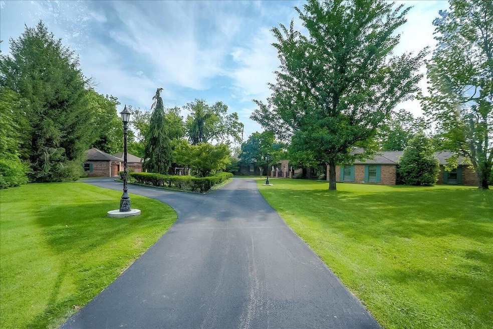 For Sale $950,000