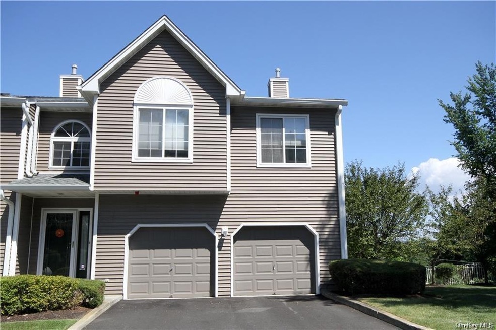 122 Eagle Ridge Way unit 146, Nanuet, NY 10954 - photo 1