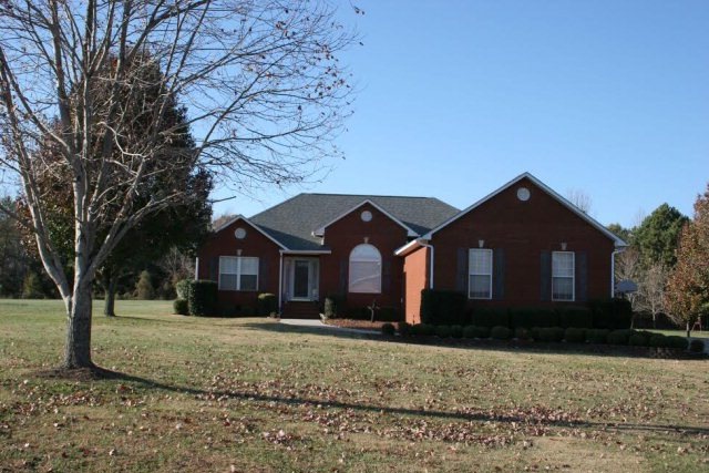 2723 Beckner Ln, Cookeville, TN 38506 - photo 1