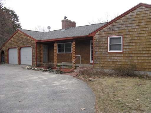 104 Foggs Ln, Seabrook, NH 03874 - photo 1