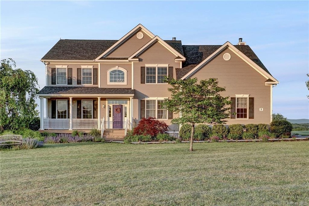 9 Brewster Ct, Washingtonville, NY 10992 - photo 1