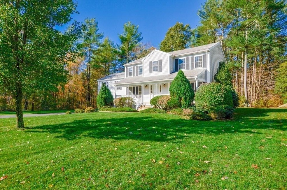 33 Olde Sheepfield Rd, Marion, MA 02738 - photo 1